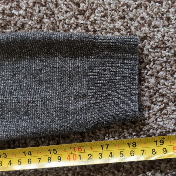 Black Brown 100% 2 Ply Cashmere Sweater Men's Size Sm Green - Picture 9 of 10